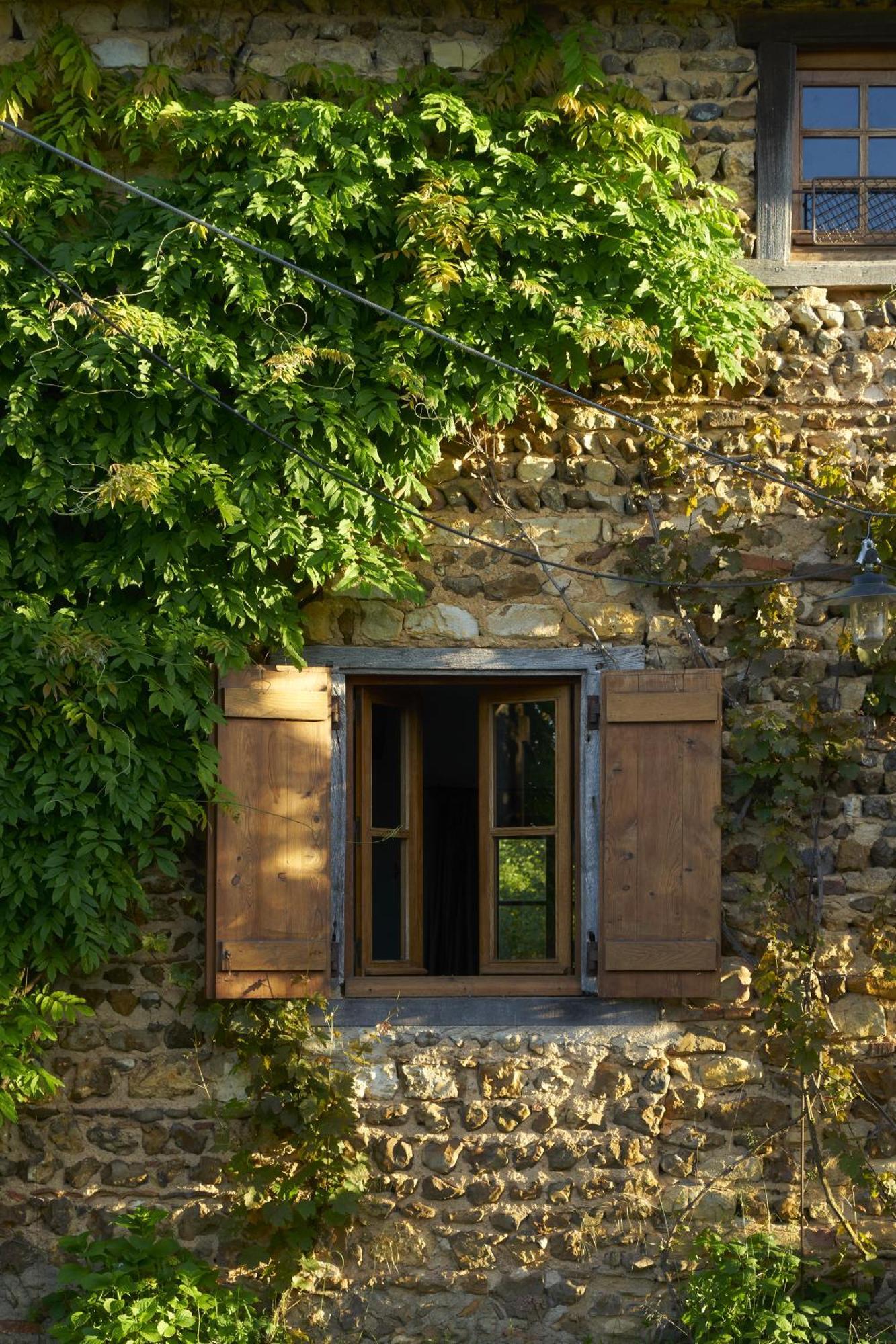 La Colline Du Colombier Hotel Iguerande Екстериор снимка