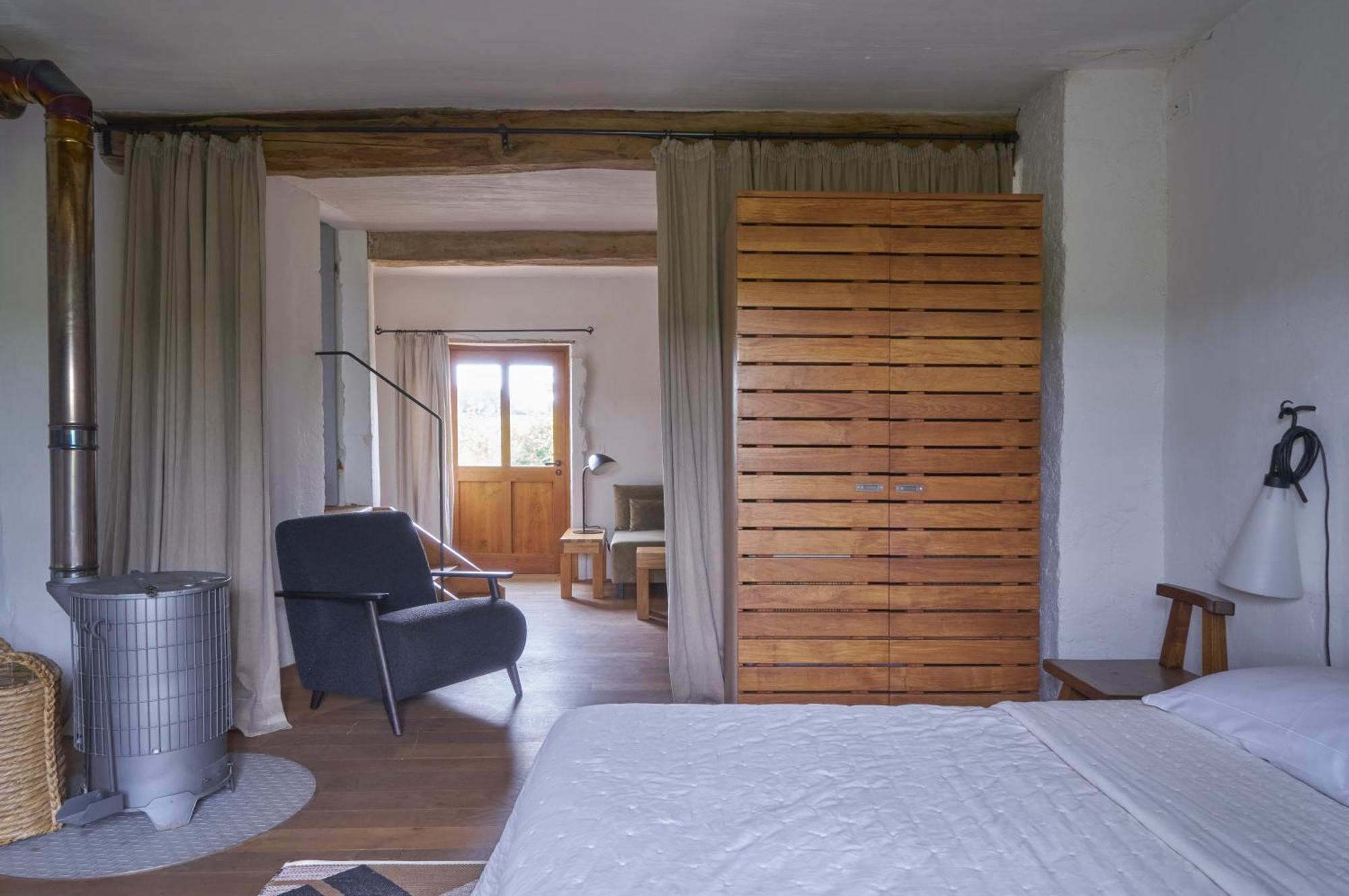 La Colline Du Colombier Hotel Iguerande Екстериор снимка